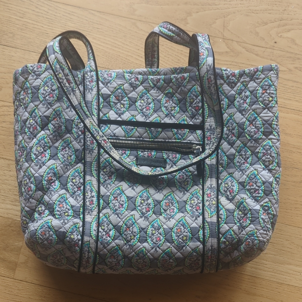Iconic Vera Bradley Paisley And Stripes Tote Bag